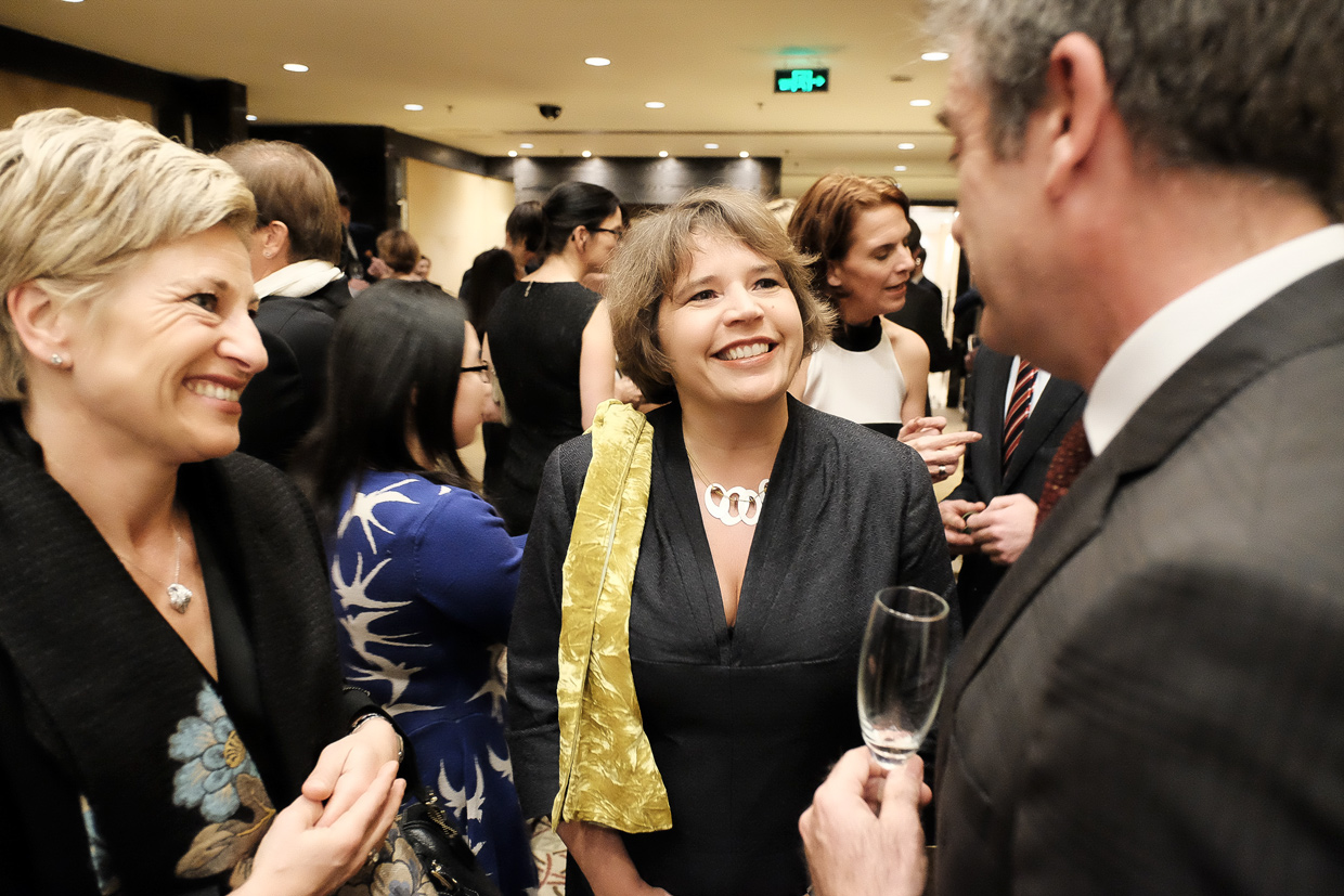 Réception "Best of BenCham, La Secrétaire d'Etat Cécile Jodogne avec Consule Générale Kathy Buggenhout